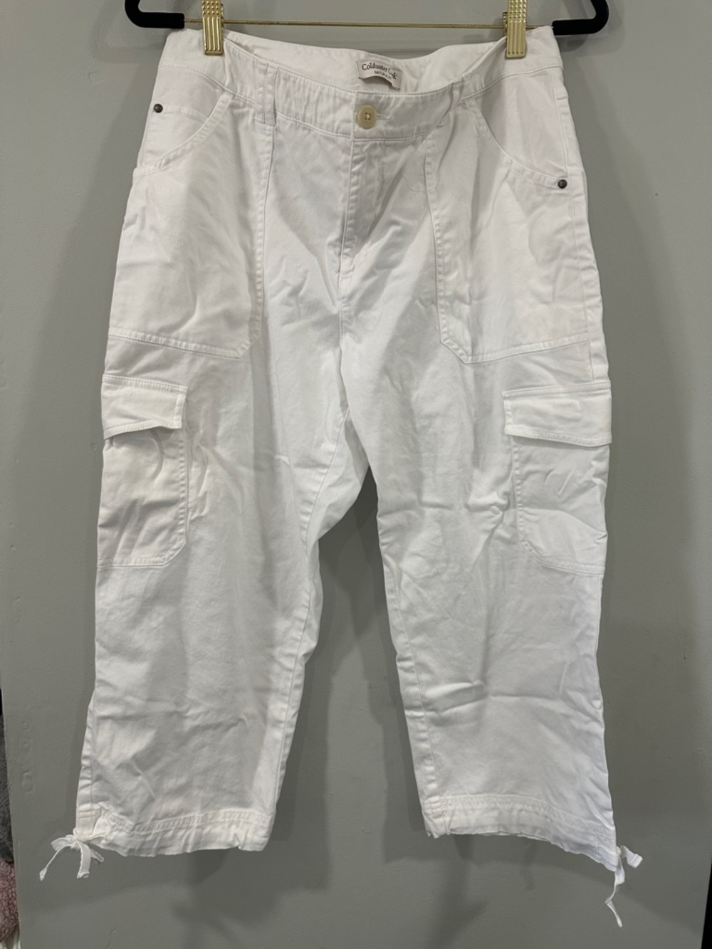 Coldwater Creek White Cargo Capris size 12 pockets